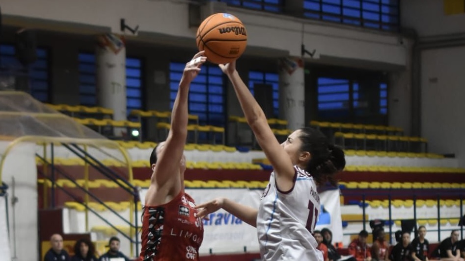 SERIE A2: TUTTO FACILE A SALERNO